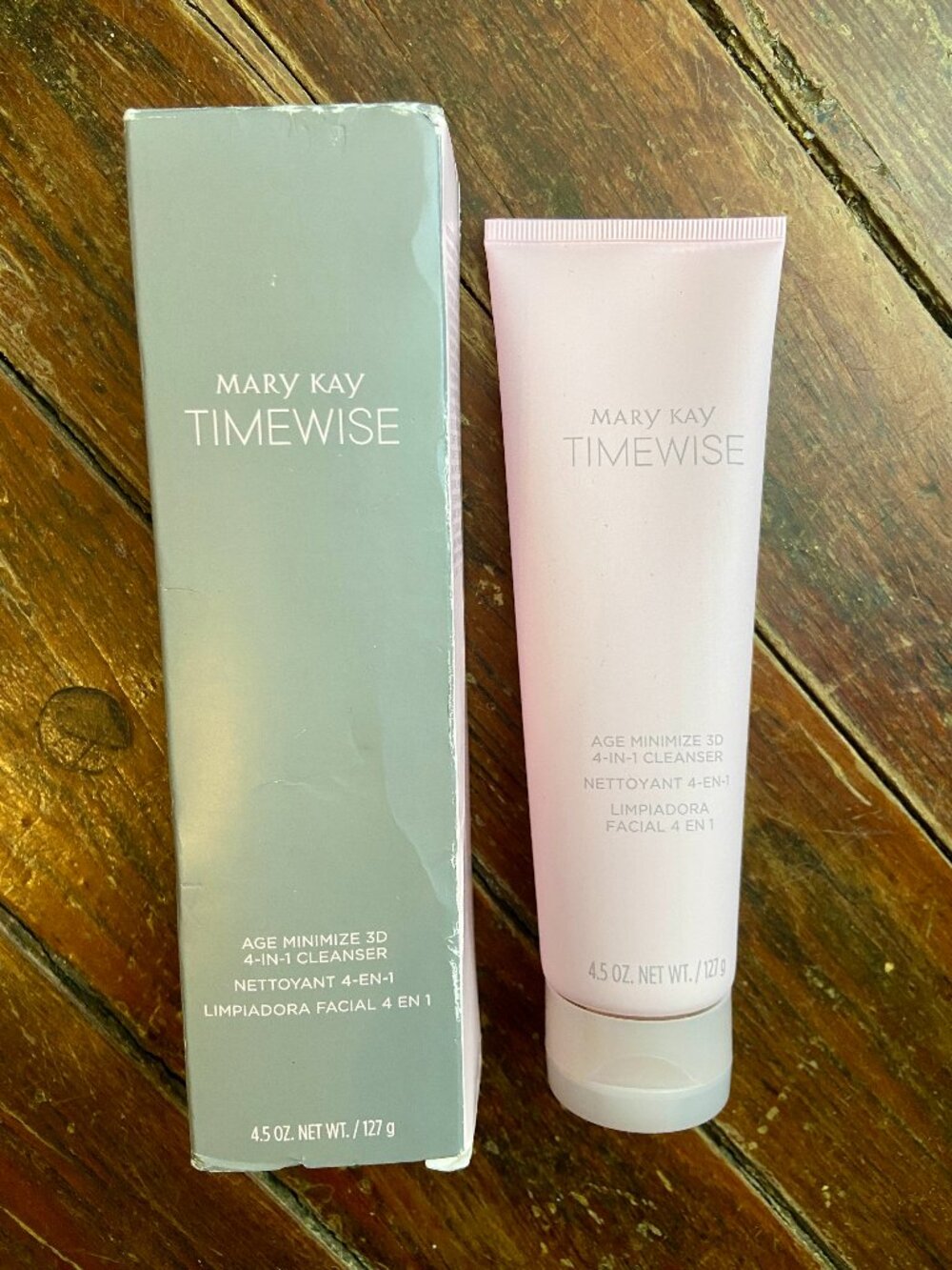 Mary Kay Timewise Age Minimize 3D 4-IN-1 Cleanser Normal to Dry Discontinued